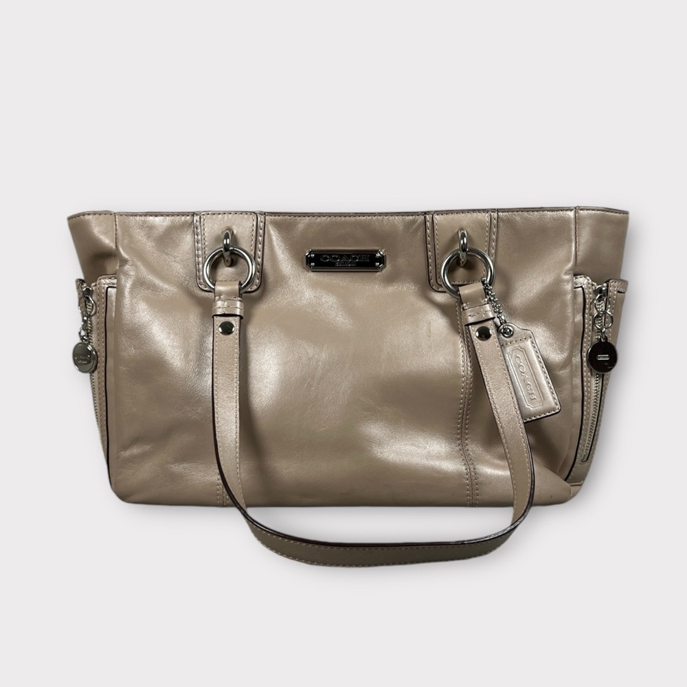 COACH Gallery Top zip Tote in metallic light tan leather